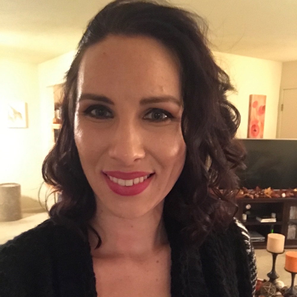 Meet your Posher, Hannah